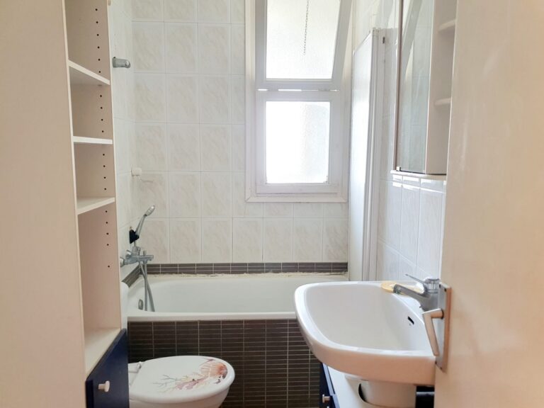 bathdroom